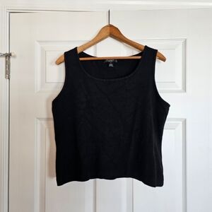 St. John Tank Top Size XL